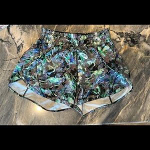 COPY - Lululemon short